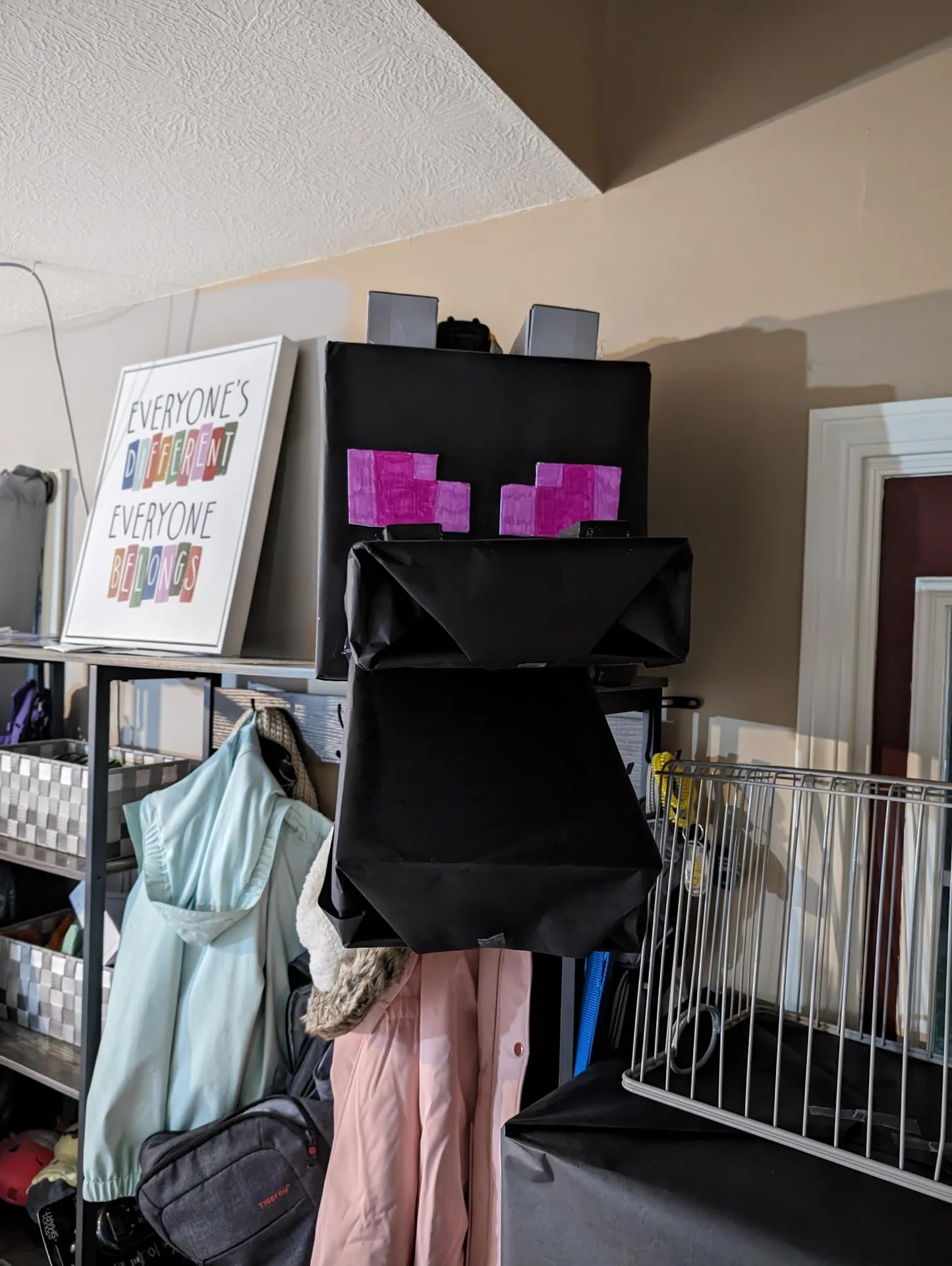 Black Minecraft Enderman head with purple eyes